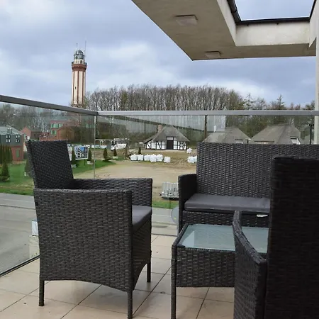 Apartment W Niechorzu Przy Latarni Z Garazem *